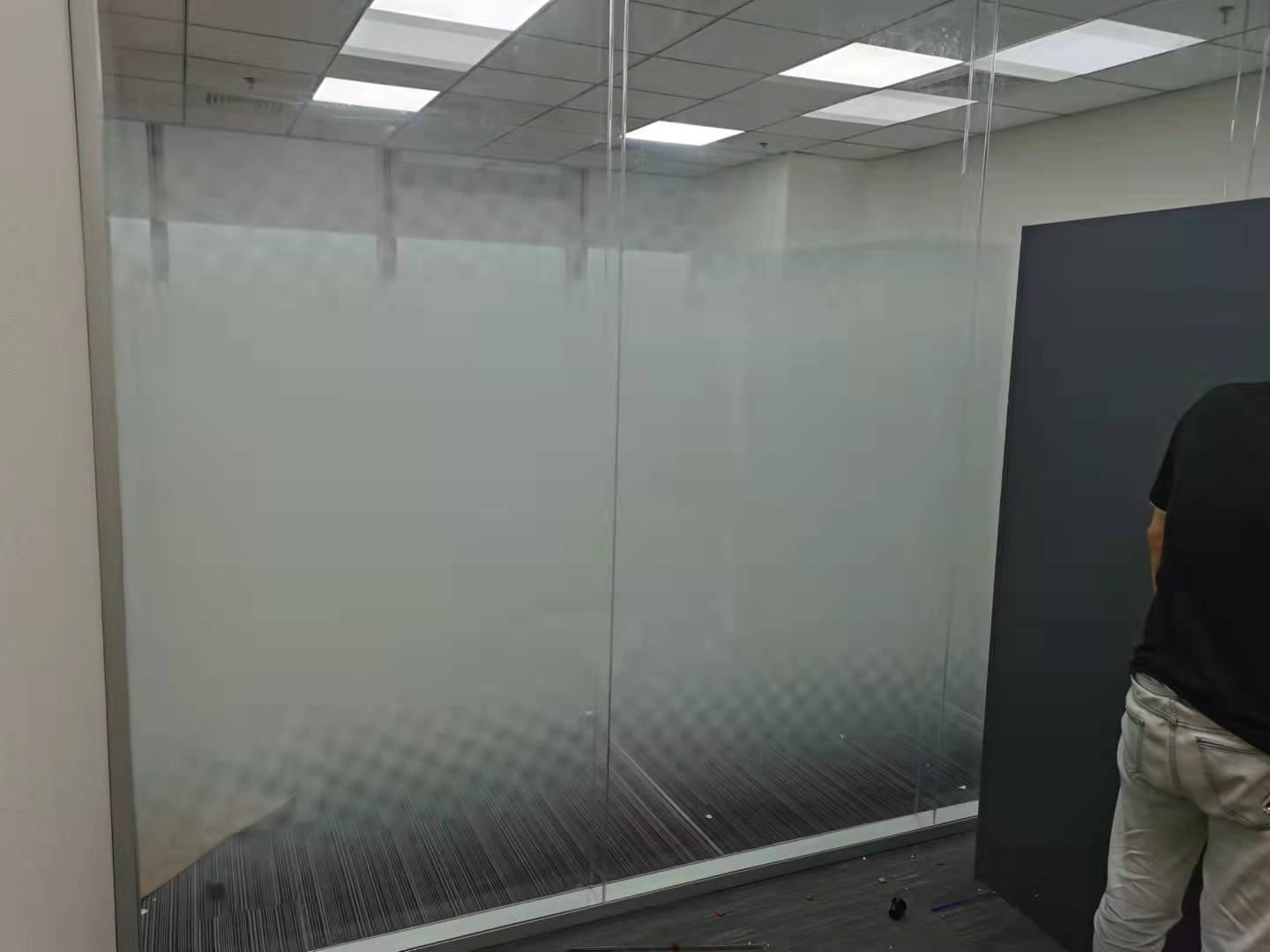 圓點漸變裝飾膜.jpg 圓點漸變裝飾膜.jpg